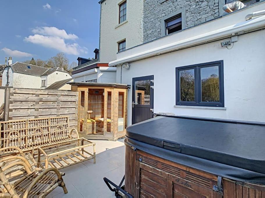 Vue Sur Meuse Avec Jacuzzi Et Sauna Exterieur. Yvoir Exterior foto