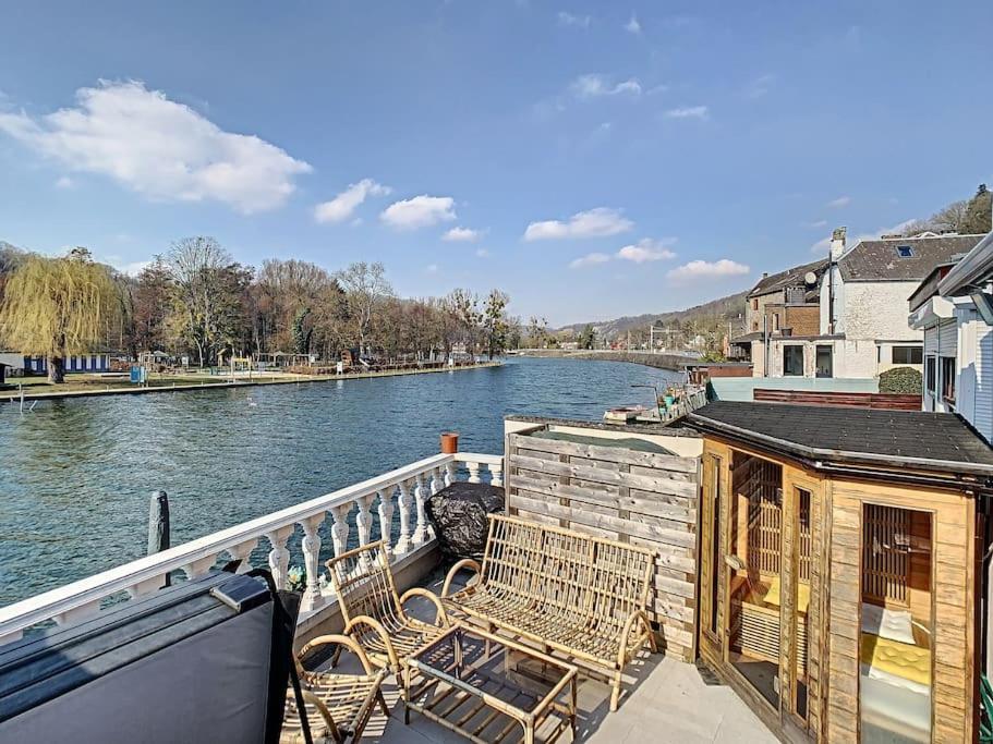 Vue Sur Meuse Avec Jacuzzi Et Sauna Exterieur. Yvoir Exterior foto
